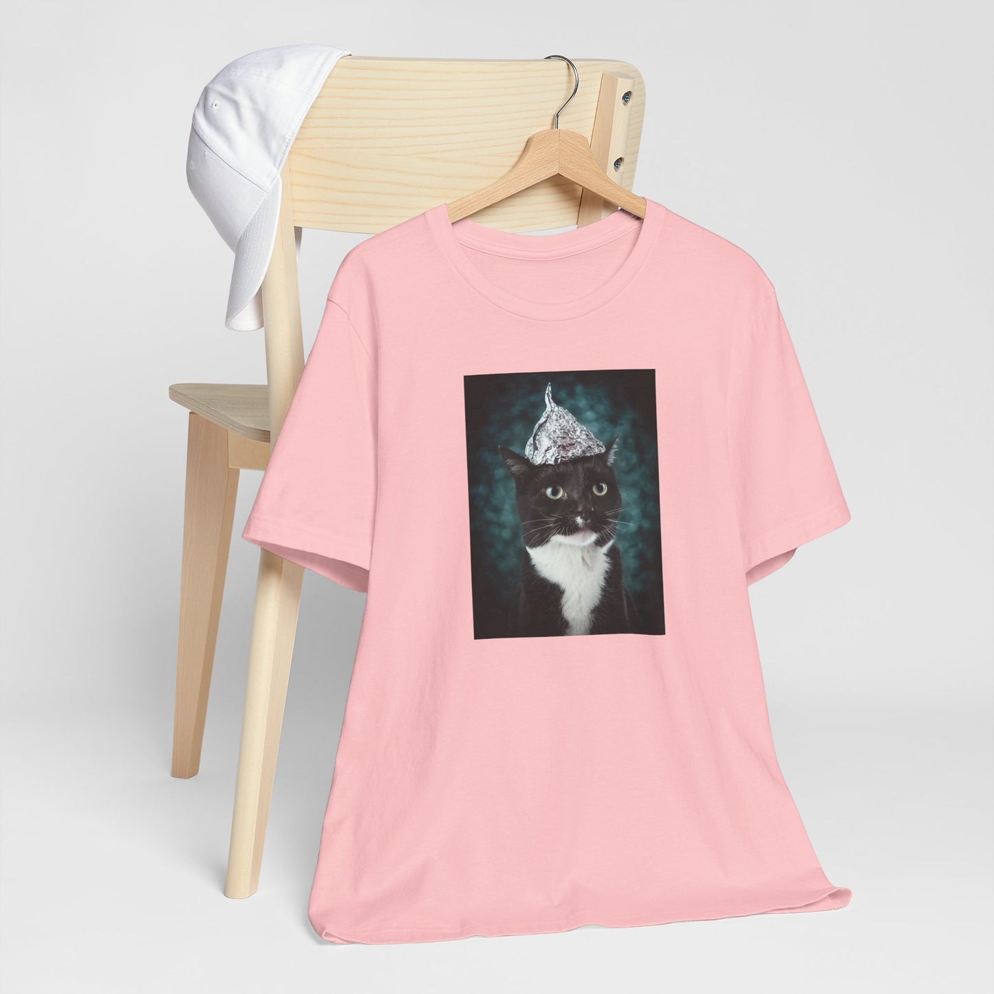 Tin Foil Cat Soft Unisex Jersey Short Sleeve Tee